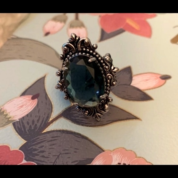 Statement Sapphire Colored Stone Ring - Picture 1 of 2